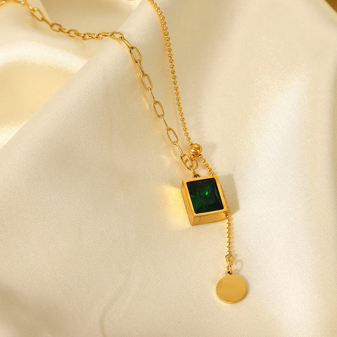 Y-formad Halsband/ Grön Cubic Zirconia